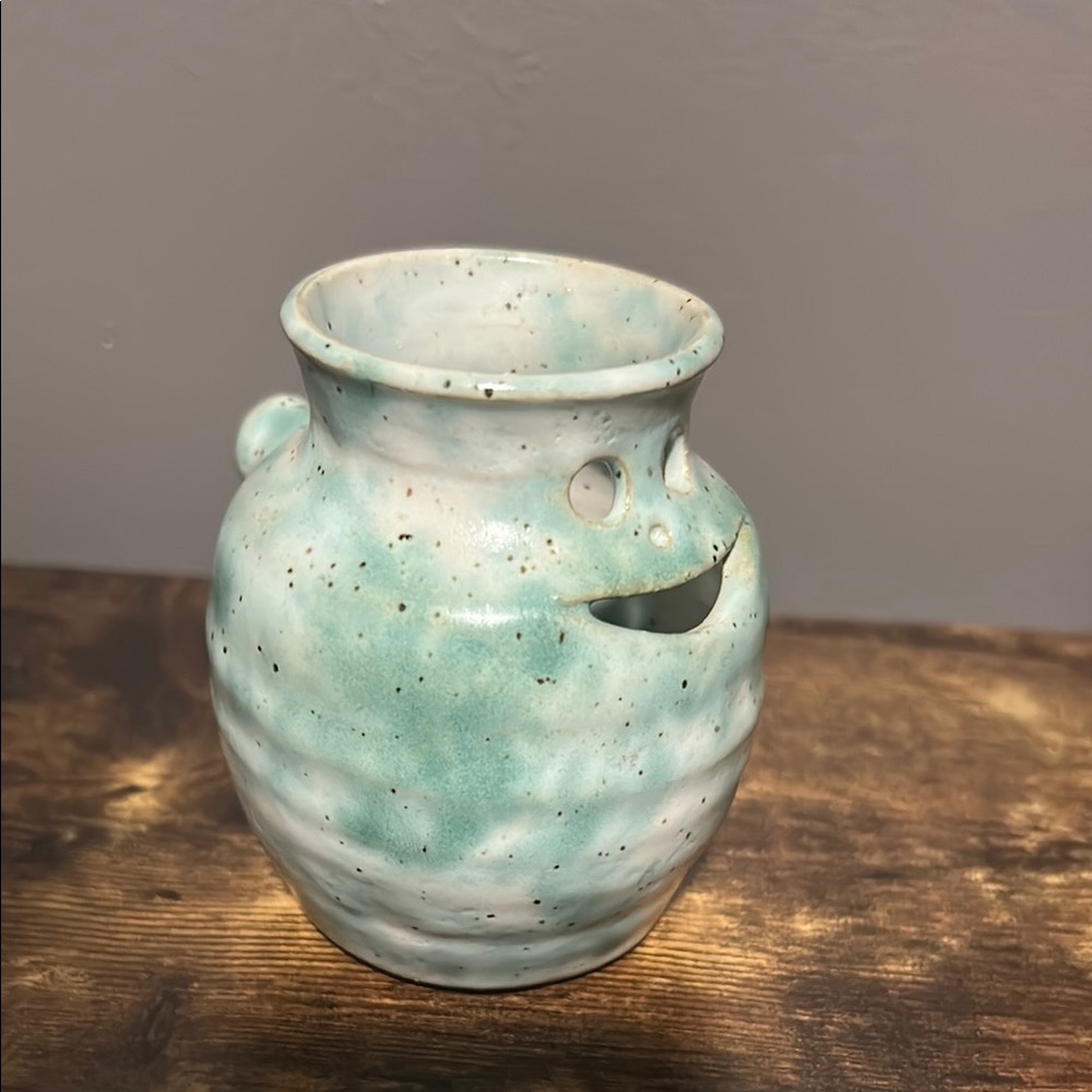 Artisan Ceramic Egg Seperator - Turquoise